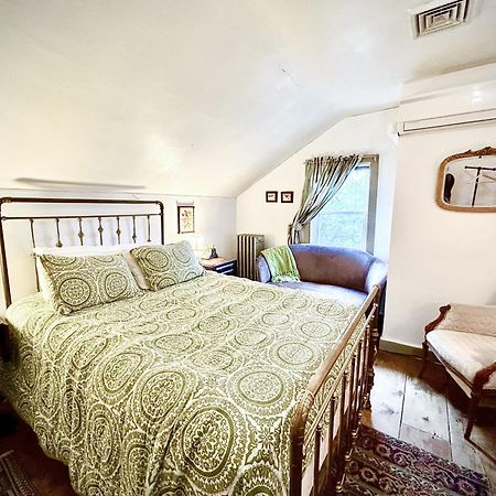 The Borland House Inn Montgomery ภายนอก รูปภาพ
