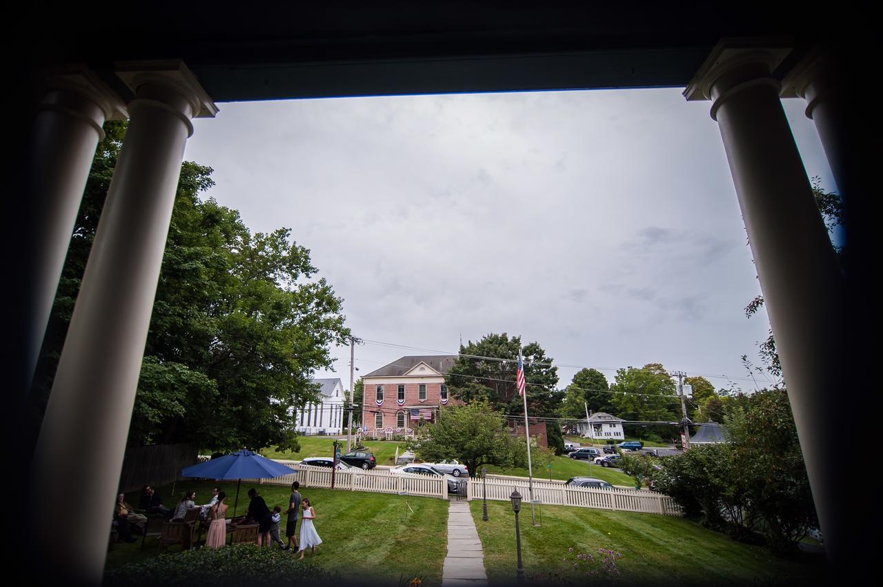 The Borland House Inn Montgomery ภายนอก รูปภาพ